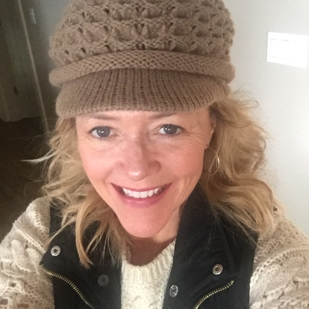 Meet your Posher, Lori